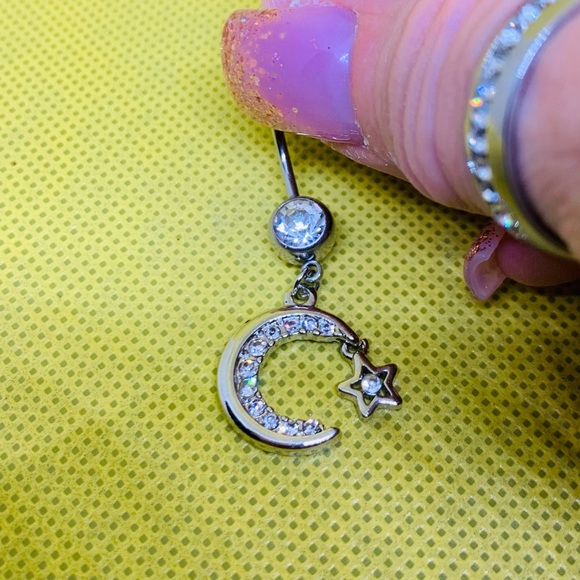 BELLY BUTTON RING - Picture 1 of 4